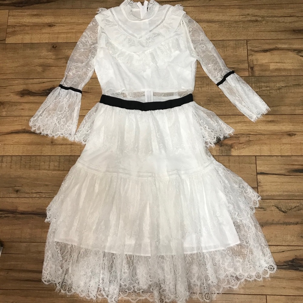 Few Moda New York  lace dress